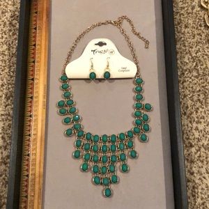 Necklace and earring set